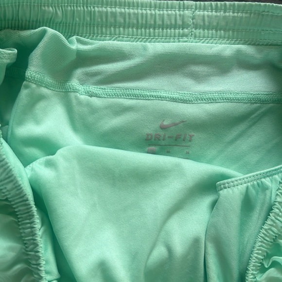 🍍NIKE RUNNING SHORTS🍍sz med🍍3” inseam🍍XY - Picture 2 of 4